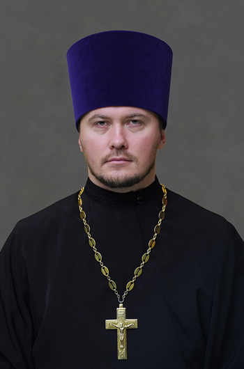 Священник Евгений Морозов
